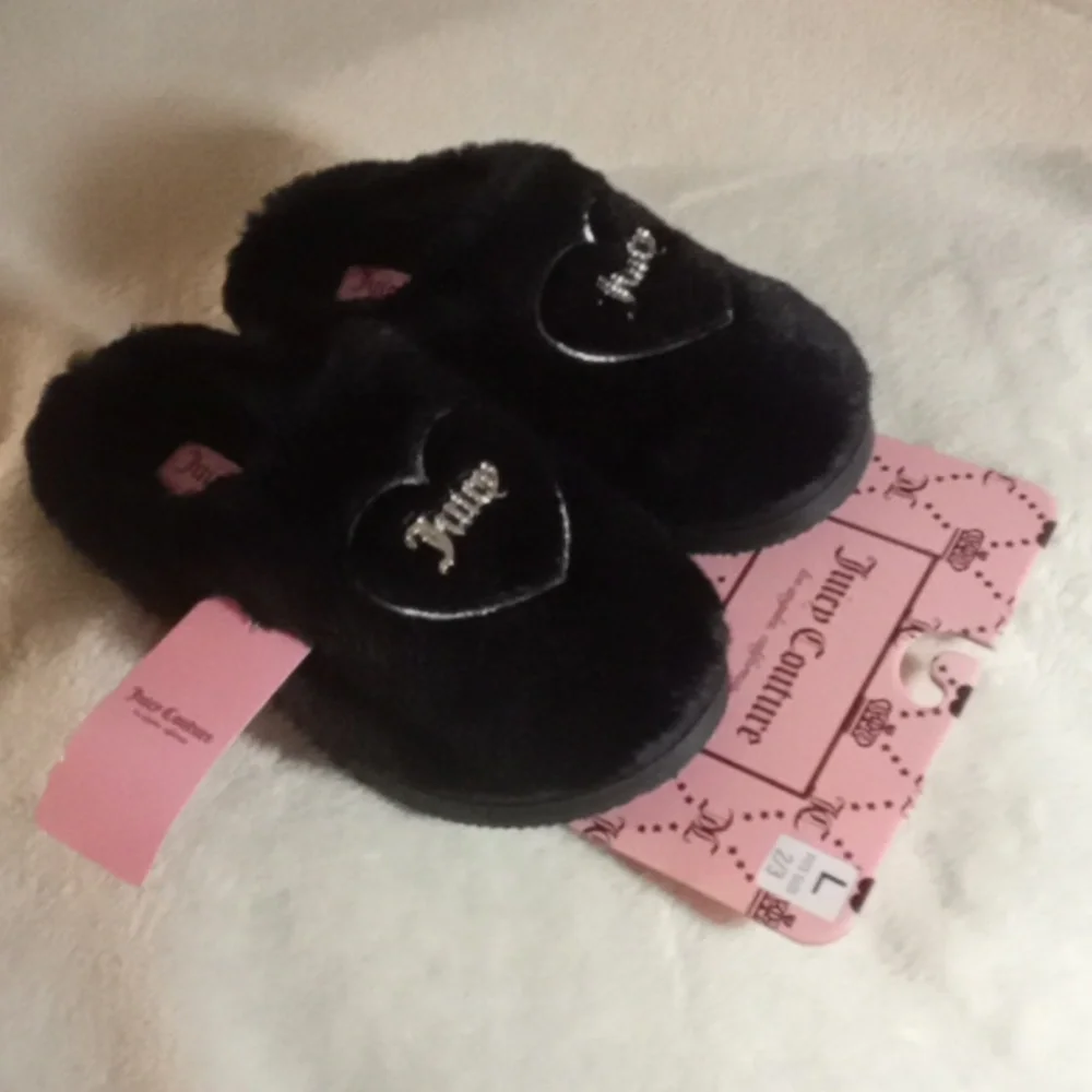 Juicy Couture Black + Silver Heart Kids Slippers Size 2-3 NWT